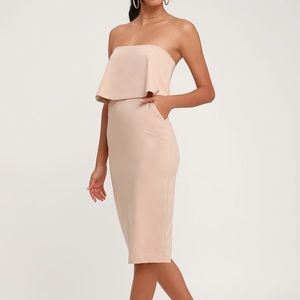 NWT Lulu’s Lots of Love Nude Midi Dress